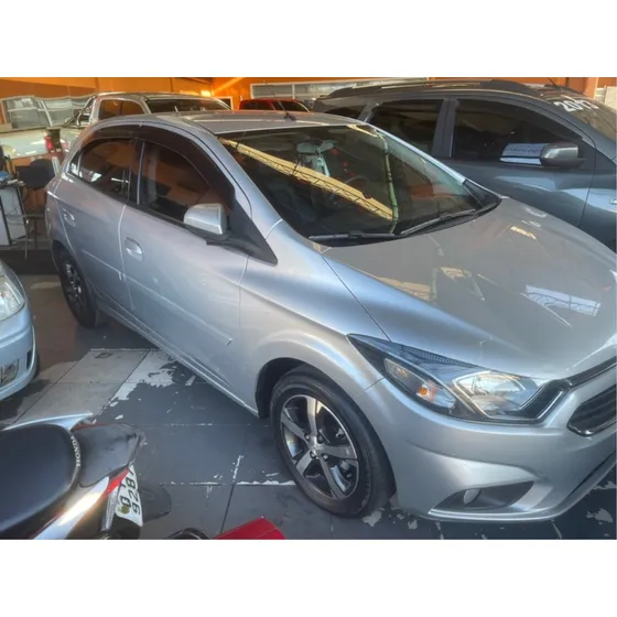 Chevrolet Onix 1.4 Mpfi Ltz 8v Flex 4p Manual