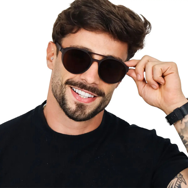 Óculos De Sol Masculino Redondo Moderno Lançamento Top Lux Óculos De Sol Masculino Redondo Moderno Lançamento Top Lux
