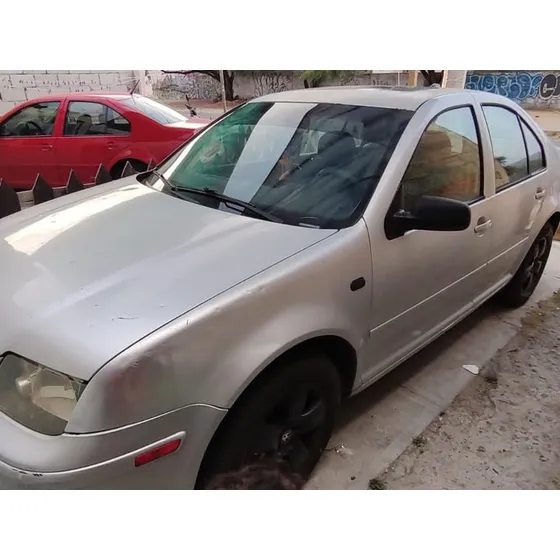 Volkswagen Jetta 2.0 5vel Mt