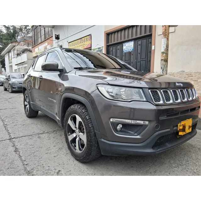 Jeep Compass 2.4 4x2 Longitude At