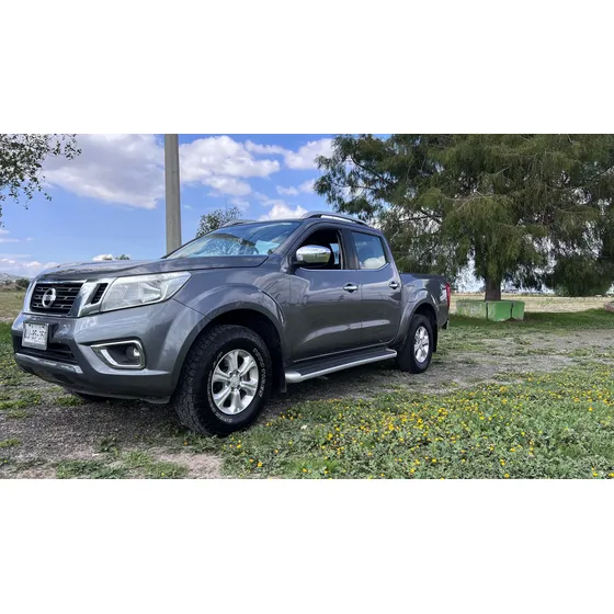 Nissan Frontier Le
