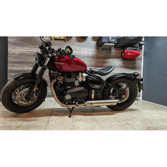 Triumph Bobber Black 2022