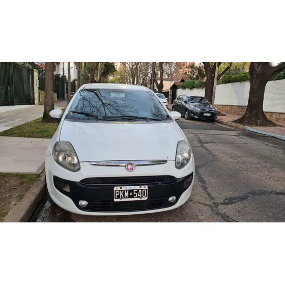 Fiat Punto 1.4 Attractive C/radio Integrada