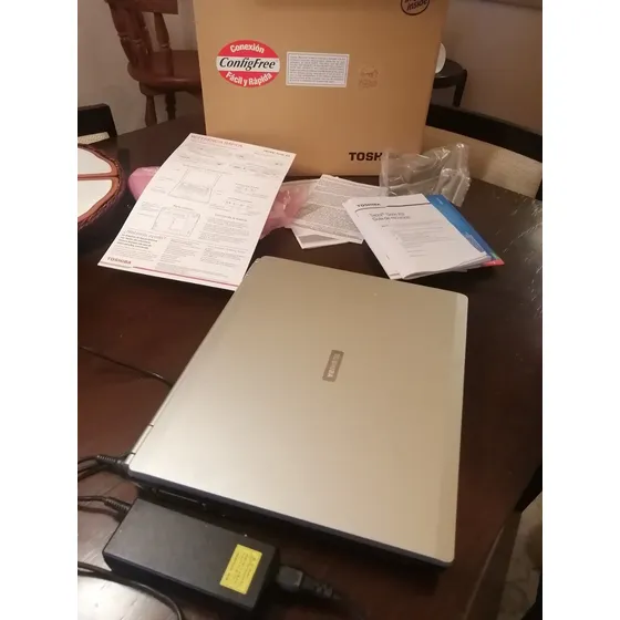 Laptop Toshiba Tecra A3 Intel Pentium M 1,60ghz 1gb Ram 40gb