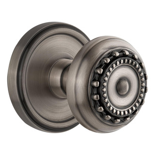Grandeur, Mongo, Pewter Georgetown Rosette Com Botão Grandeur, Mongo, Pewter Georgetown Rosette Com Botão
