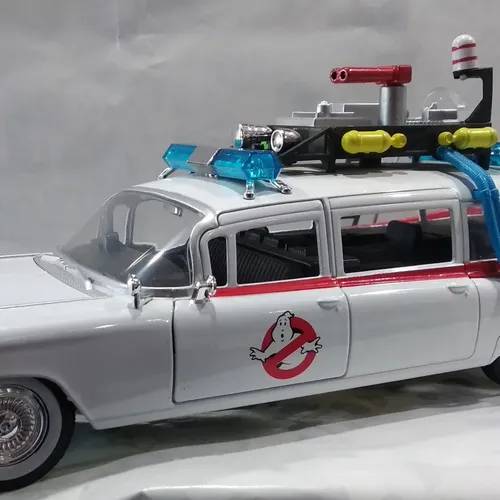 Hot Wheels Caça Fantasmas Ecto-1 Ghostbusters Retro Miniatur