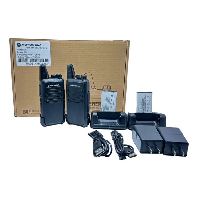 Pareja De Radios De Comunicación C1 + Base Carga