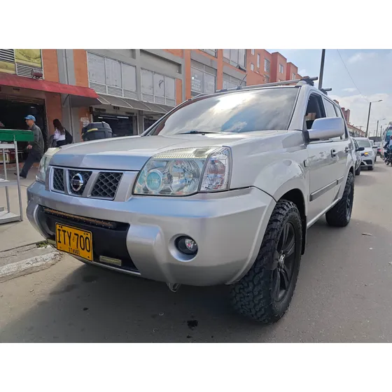Nissan X-trail 2.5 S Basica