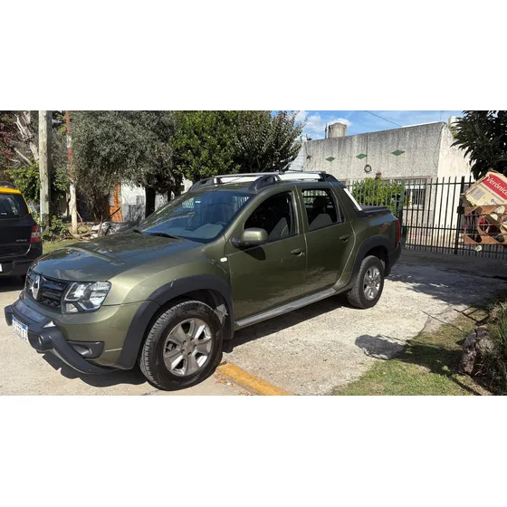 Renault Duster Oroch 2.0 Outsider Plus
