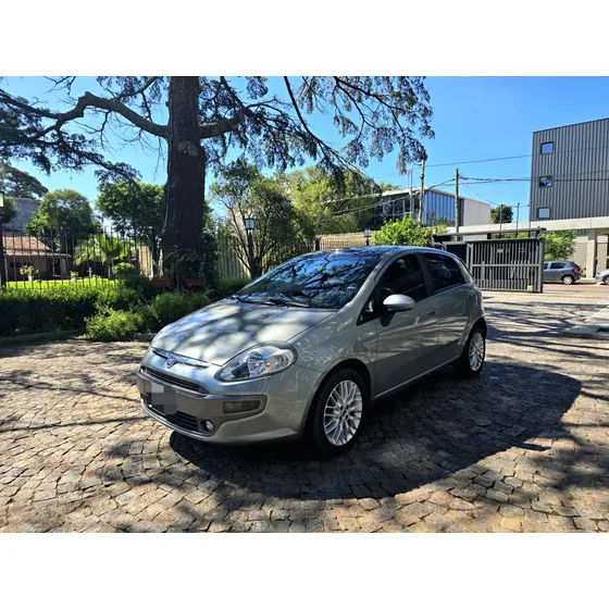 Fiat Punto 1.6 Essence Dualogic