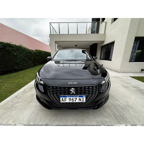 Peugeot 208 1.6 Feline Tiptronic