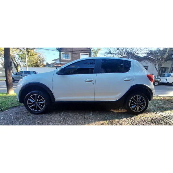 Renault Sandero 1.6 16v Intense Cvt