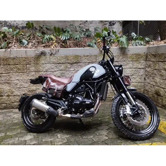 Benelli Leoncino 500 Trail (cafe Racer)