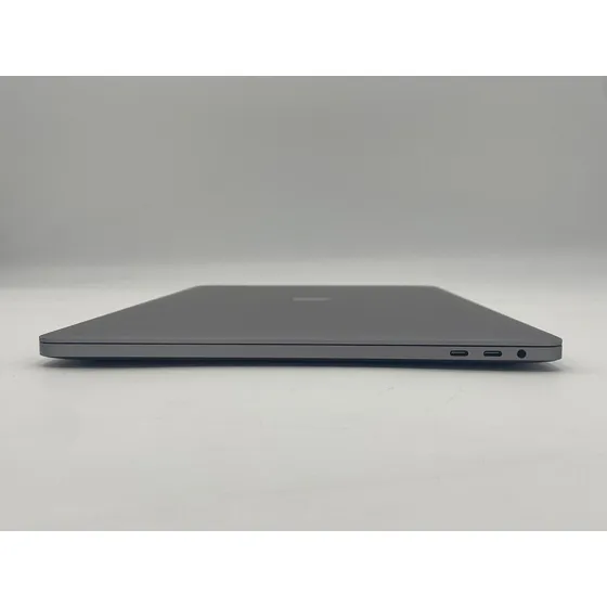 2019 16  Macbook 2.3ghz 8-core I9 | 16gb | 1tb Ssd |