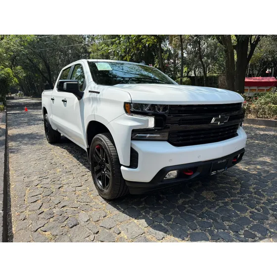Chevrolet Silverado 5.4 2500 Doble Cabina Ls 4x4 At