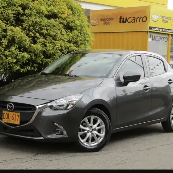 Mazda 2 2018 Touring Automático