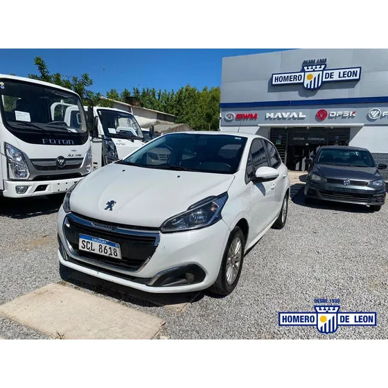 Peugeot 208 Allure