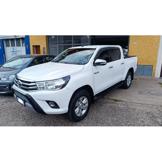 Toyota Hilux 2.8 Cd Srv 177cv 4x2