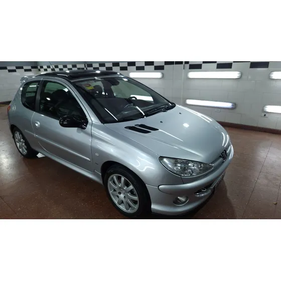 Peugeot 206 2.0 Gti