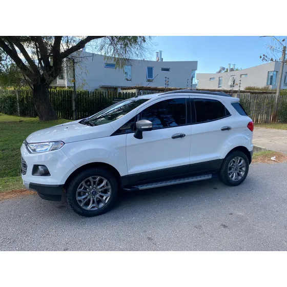 Ford Ecosport 1.6 Freestyle 110cv 4x2