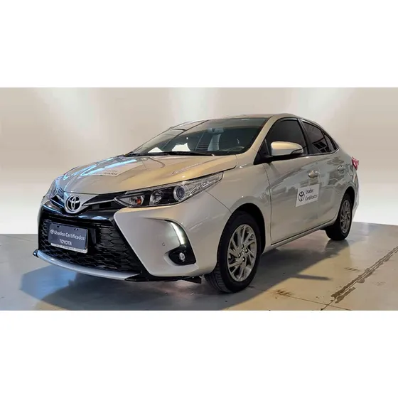 Toyota Yaris 1.5 107cv Xls Sedan