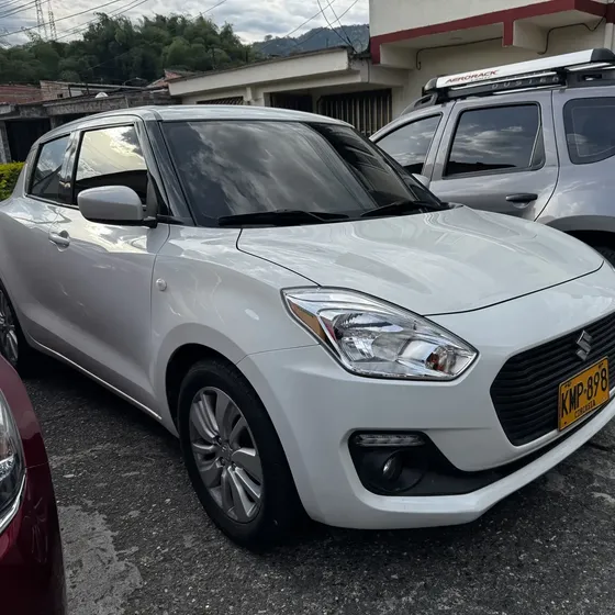 Suzuki Swift 2021 1.2 Gl