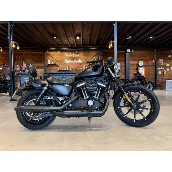 Harley Davidson Iron 883, Sportster 883, No Triumph Bobber