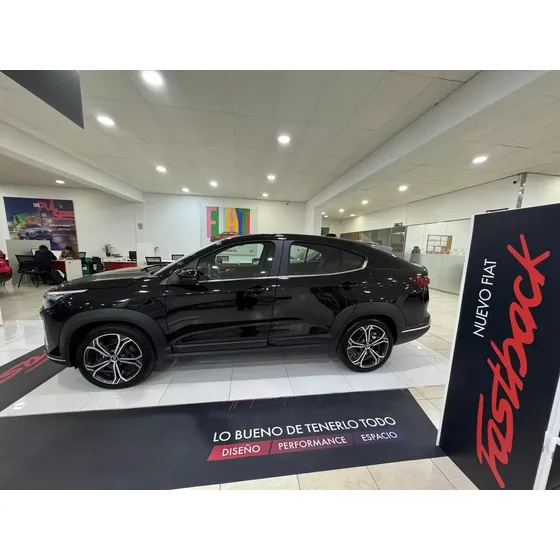 Fiat Fastback 1.3 T270 At6