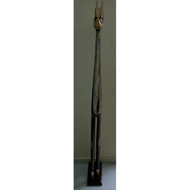 Escultura. Jirafa, Tallada En Madera. 1 Metro Con 42 Cm. 