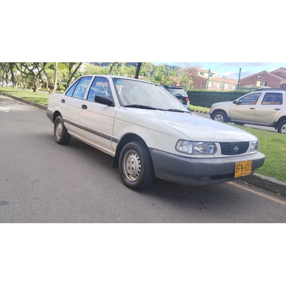Nissan Sentra 1.6 B13 Ex Saloon