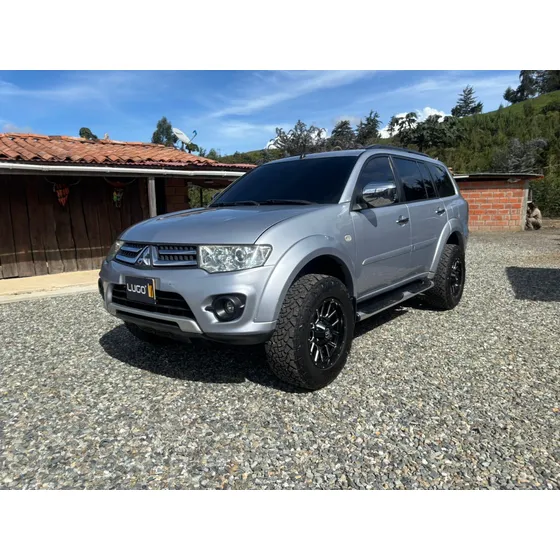 Mitsubishi Nativa Sport 3.0 Gasolina Automático 4x2 Sin Pico Y Placa