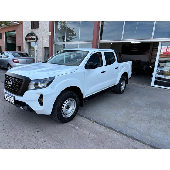 Nissan Frontier 2.3 Se Cd 4x2 Mt
