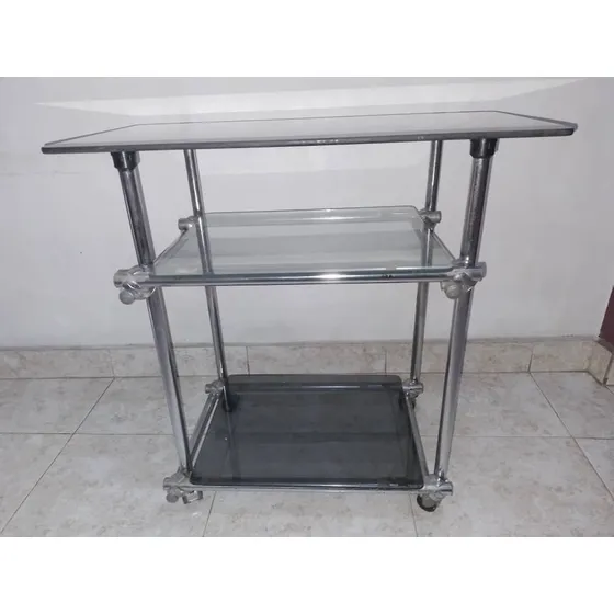 Mesa De Vidrio 3 Niveles Tubular Con Ruedas.