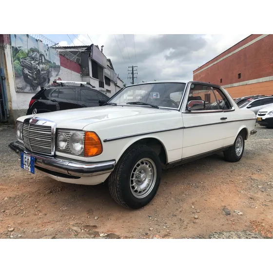 Mercedes Benz 230 Ce Coupe Antiguo 1980
