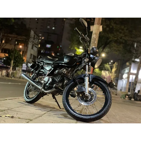 Vendo Akt Nkd 125cc Papeles Al Día.
