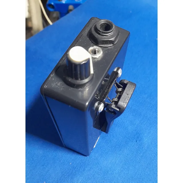 Amplificador De Audifonos In Ear Recargable Pila 18650