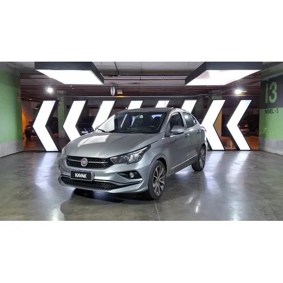 Fiat Cronos 1.8 Precision Auto