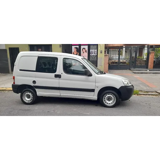 Peugeot Partner 1.4 Furgon Confort