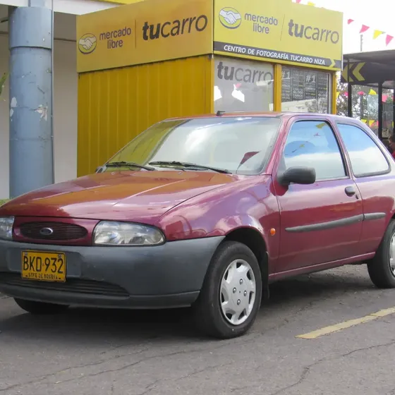 Ford Fiesta 1999 1.3 Mt
