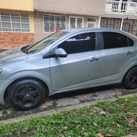 Chevrolet Sonic 2014 1.6 Lt 5 P