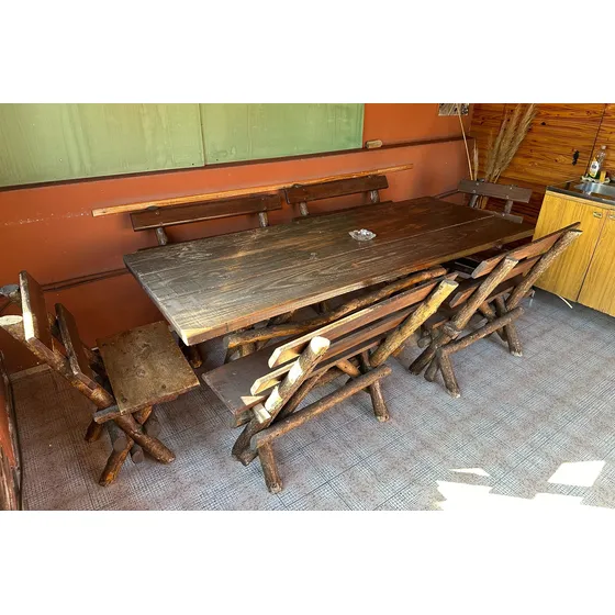 Mesa Quincho Rústica Troncos Madera 2.00 X 0.78 + 6 Bancos