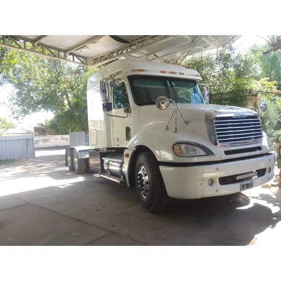 Freightliner Columbia Motor Detroit S60 Cabina Y Media