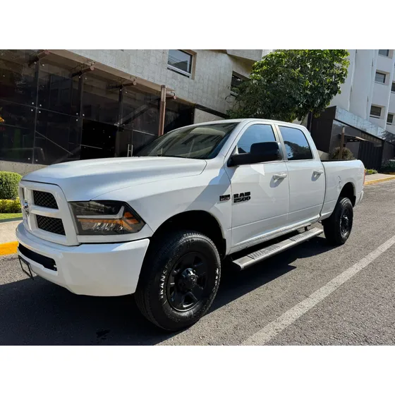 Dodge Ram 2500 Slt 4x4