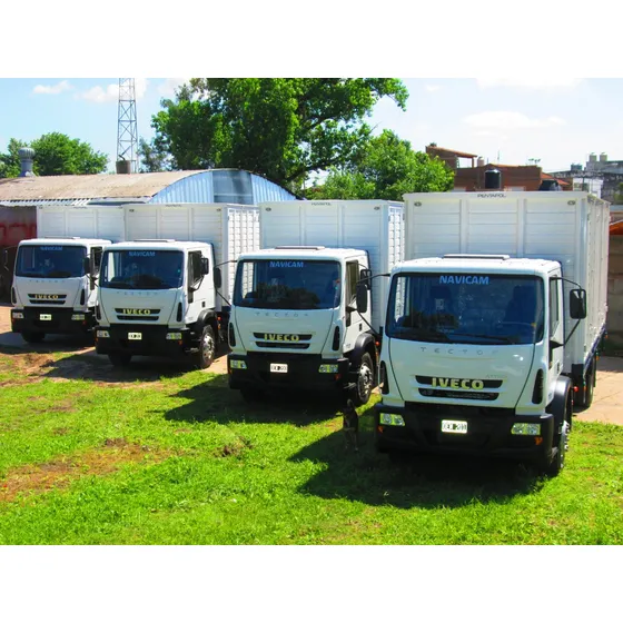 Carrocería Todo Puerta 8 Pallets - 5.2 X 2.4 X 2.2