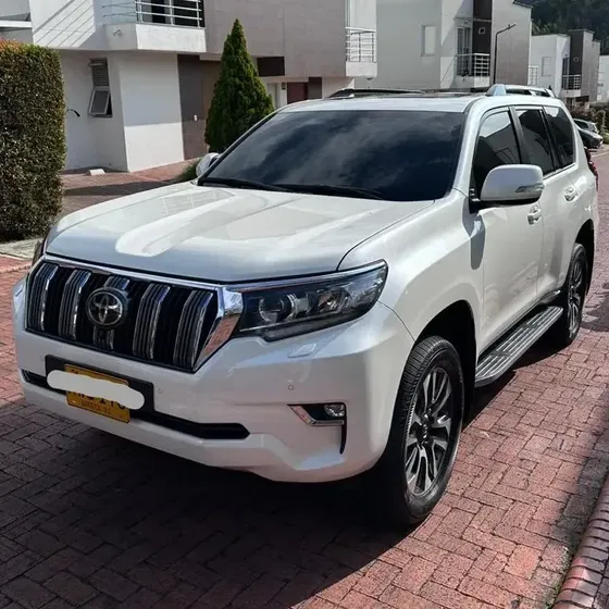 Toyota Prado 2022 2.8 Vx