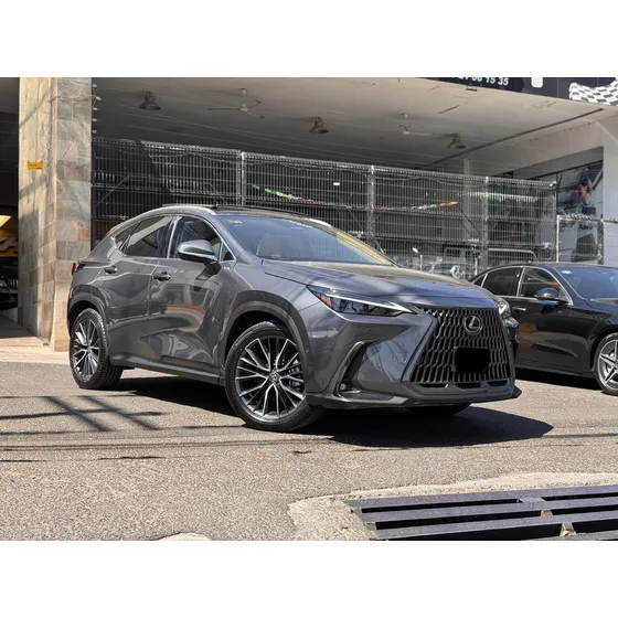 Lexus Nx 2.5 Nx 350h Awd Premium