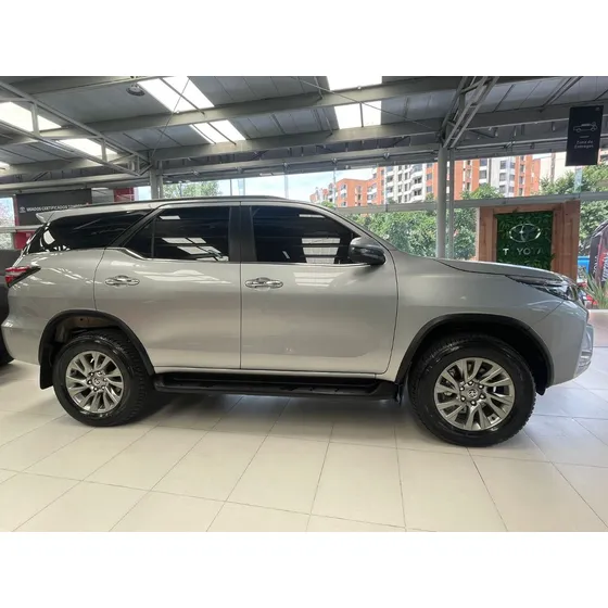 Toyota Fortuner 2.8 Diésel Srv Aut