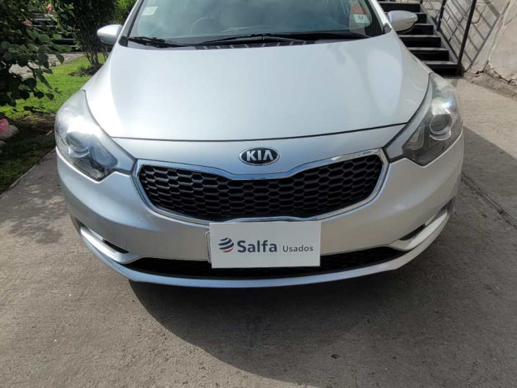 Kia Cerato 5 Ex