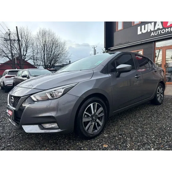 Nissan Versa Advance