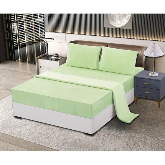 Juego De Sabanas Plush Dos Plazas + 2 Fundas Invierno 2p Liso Verde Claro Liso